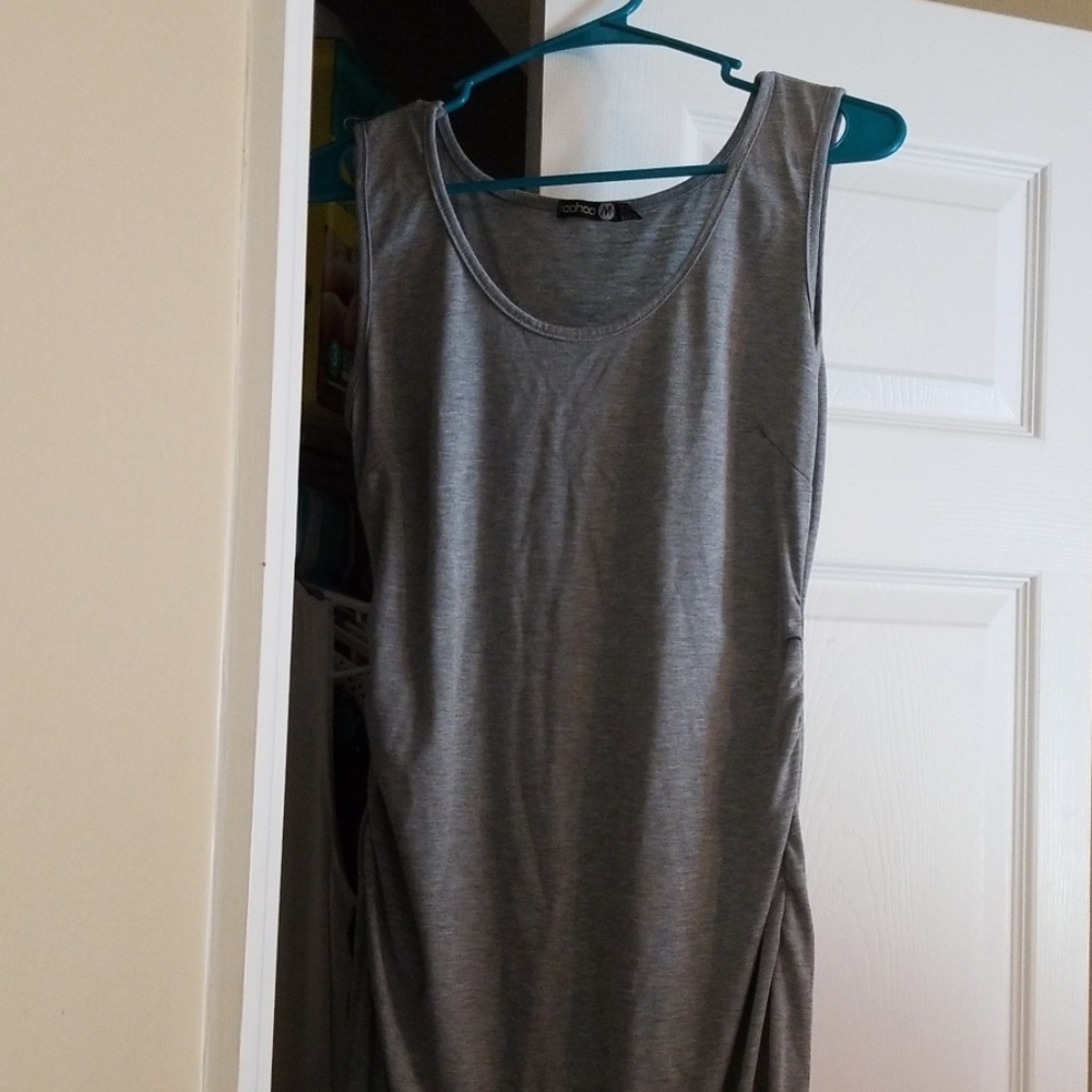 Boohoo maternity dress